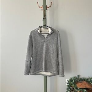 Orvis Gray Half-Zip Men's Sweater